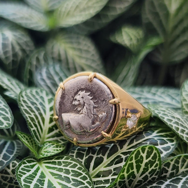 Ancient Greek silver coin from Thrace of a lion 18kt gold and diamond ring